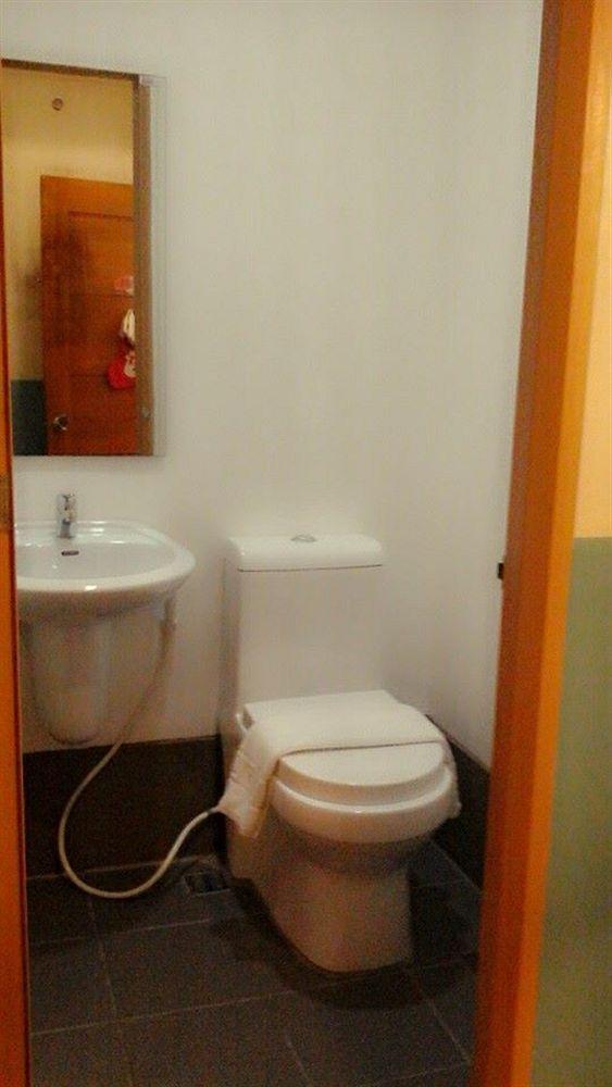 Hostel Hostellery *