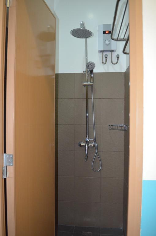 Hostel Hostellery *