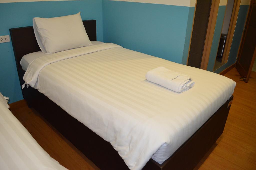 Hostellery Hostel *