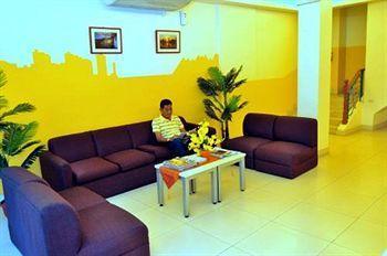 Hostellery *