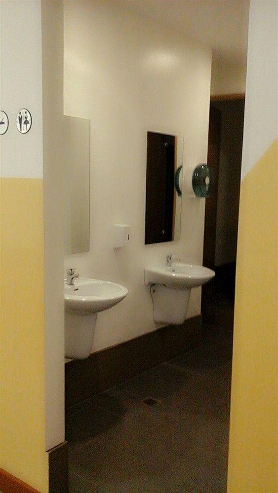 Hostel Hostellery Manila